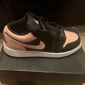 Jordan’s, big kids size 3.5, Air Jordan 1 (low), black and peach